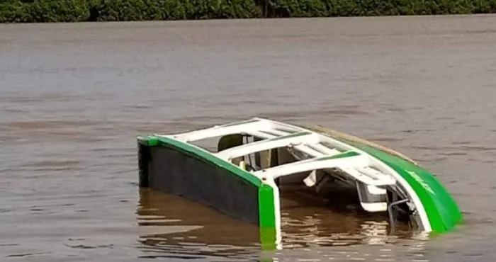cote-divoire-un-bateau-de-plaisance-chavire-et-fait-3-morts-a-assinie